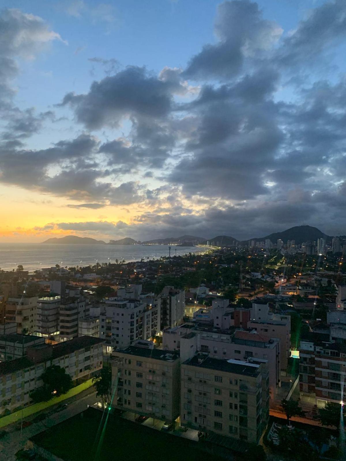 Vista Para Mar!!! Lazer Completo A Poucos Passos Da Praia Guarujá Kültér fotó